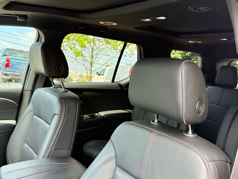 Certified 2023 Chevrolet Traverse RS w/ LPO, Floor Liner Package AWD/4WD image 20