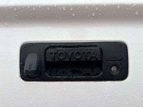 Used 2020 Toyota Tundra Limited w/ Limited Premium Package AWD/4WD image 36