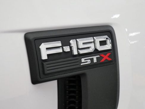 Used 2022 Ford F150 XL w/ STX Appearance Package AWD/4WD image 9