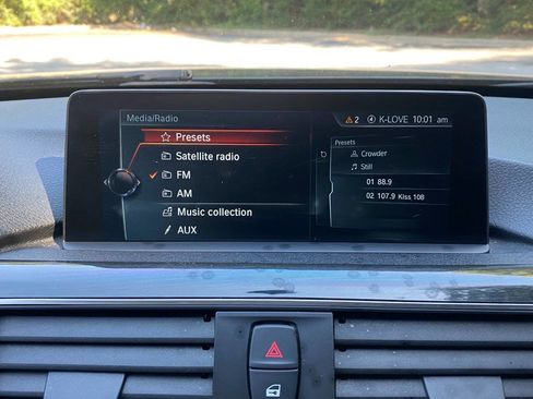Used 2017 BMW 340i xDrive Sedan AWD/4WD image 33