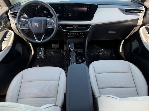 Used 2025 Buick Encore GX Avenir AWD/4WD image 6