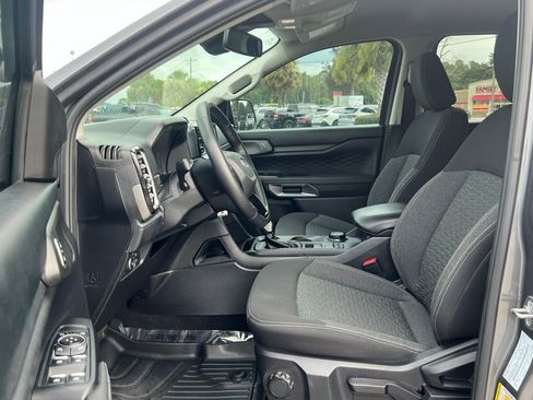 Used 2024 Ford Ranger XLT image 4