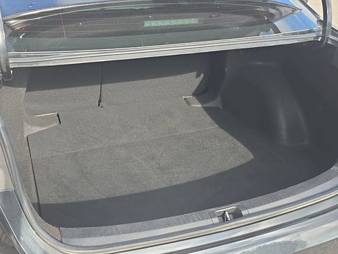 Used 2022 Toyota Corolla LE FWD image 29