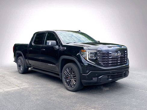Used 2022 GMC Sierra 1500 Denali Ultimate AWD/4WD image 2