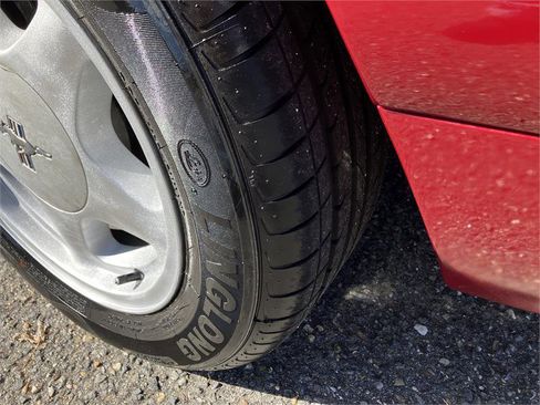 Used 1993 Ford Mustang LX image 15