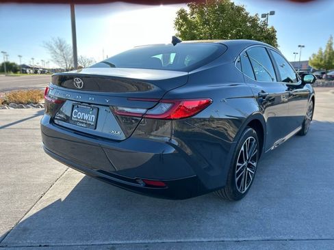 Used 2026 Toyota Camry XLE FWD image 8