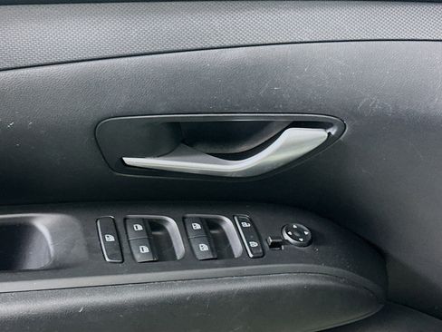 Used 2024 Hyundai Santa Cruz SEL image 15