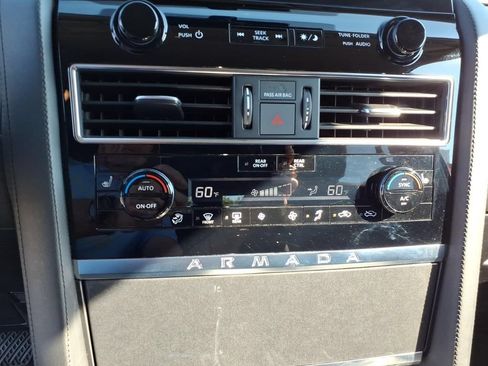 Used 2024 Nissan Armada SV RWD image 12