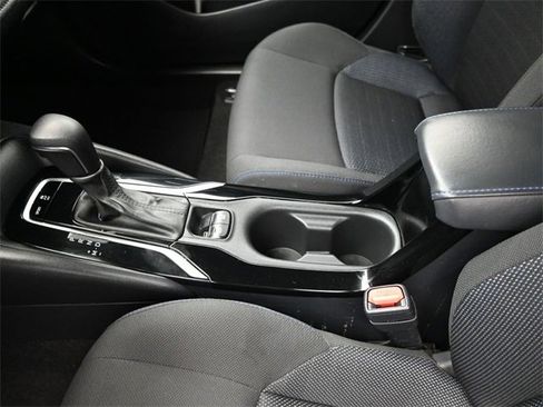 Used 2022 Toyota Corolla SE image 20