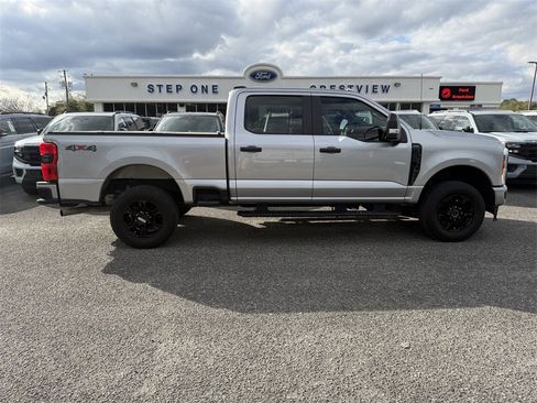 Used 2023 Ford F250 XL w/ STX Appearance Package image 4