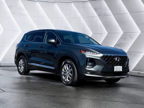 Used 2020 Hyundai Santa Fe SEL FWD image 3