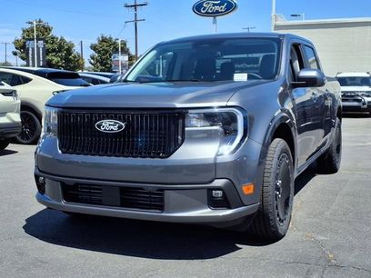 New 2025 Ford Maverick Lobo