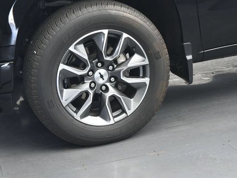Used 2023 Chevrolet Silverado 1500 RST w/ Protection Package AWD/4WD image 12