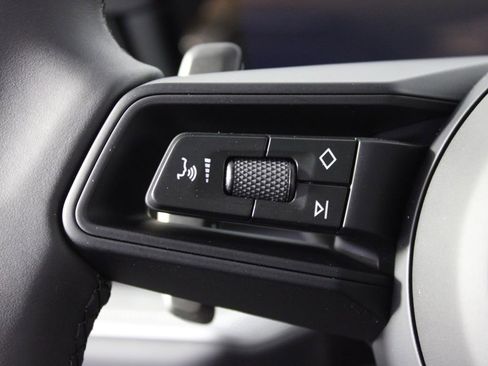 Certified 2026 Porsche Cayenne image 24