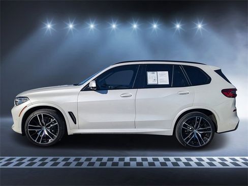 Used 2019 BMW X5 xDrive50i w/ M Sport Package image 6