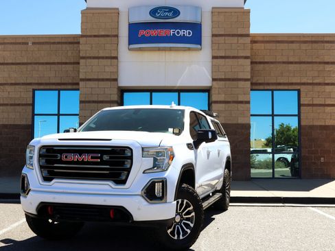 Used 2019 GMC Sierra 1500 AT4 w/ AT4 Premium Package AWD/4WD image 2