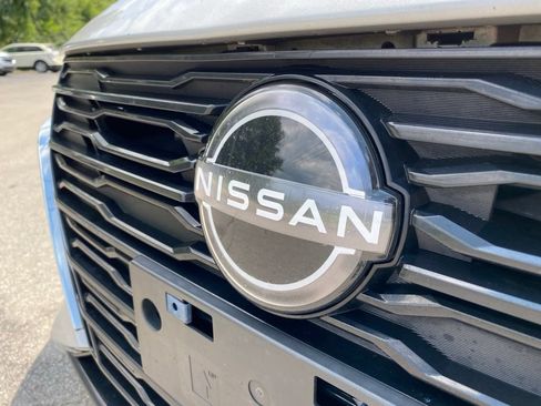 Used 2023 Nissan Altima 2.5 SV FWD image 4