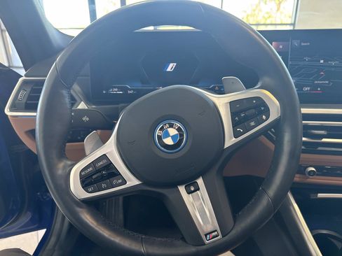 Used 2024 BMW 330e image 26