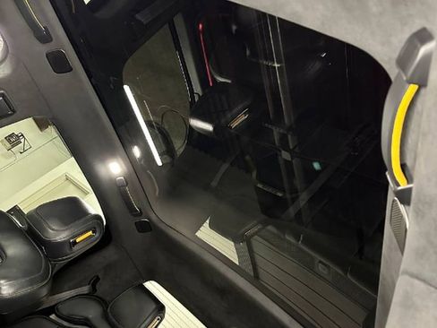 Used 2022 Rivian R1T Adventure AWD/4WD image 39