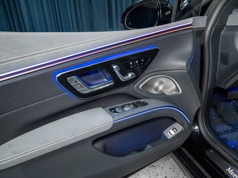 Used 2023 Mercedes-Benz EQS 450+ Sedan image 11