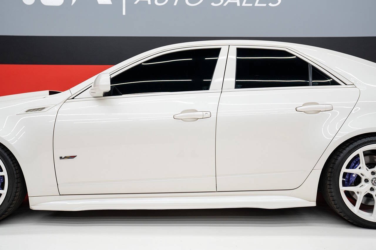Used 2013 Cadillac CTS V RWD image 21