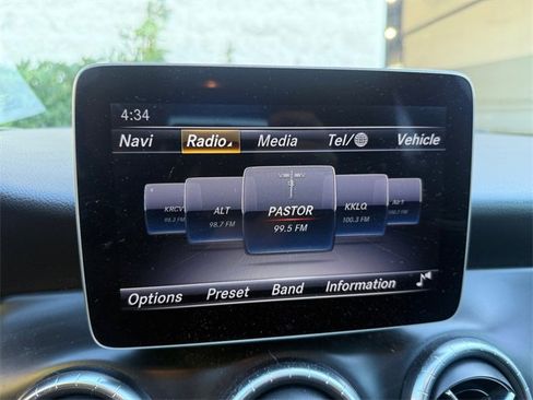 Used 2019 Mercedes-Benz CLA 250 image 17