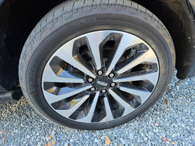 Used 2022 Lincoln Navigator Reserve AWD/4WD image 15
