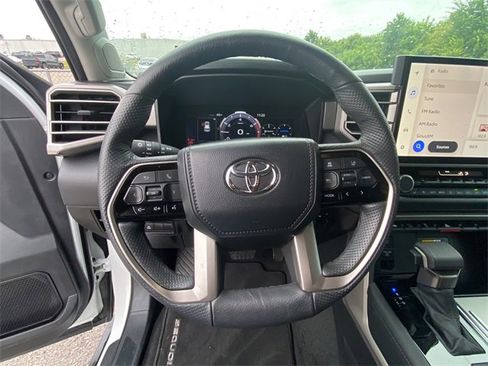 Used 2024 Toyota Sequoia Limited image 22