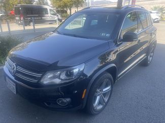 Used 2017 Volkswagen Tiguan Sport image 1
