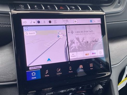 New 2025 Jeep Grand Cherokee Limited image 22