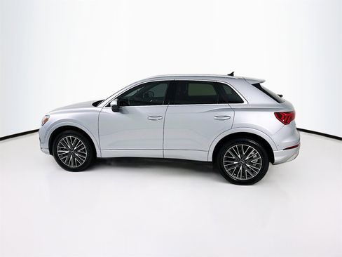 Used 2021 Audi Q3 2.0T Premium Plus w/ Premium Plus Package image 5