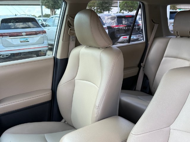 Used 2016 Toyota 4Runner SR5 Premium RWD image 14