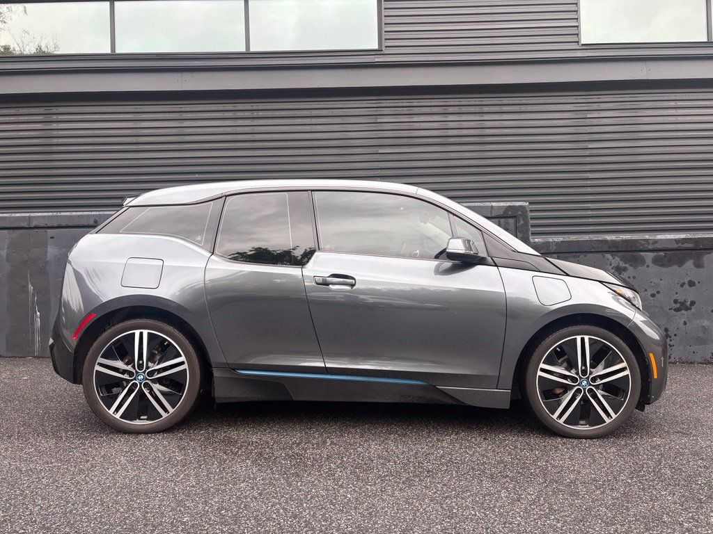Used 2017 BMW i3 w/ Range Extender RWD image 11
