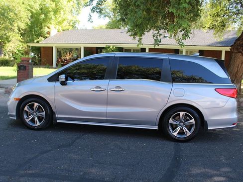 Used 2018 Honda Odyssey Touring image 53