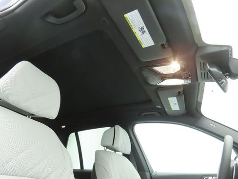 Used 2026 BMW X5 xDrive40i image 19