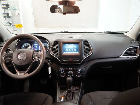 Used 2020 Jeep Cherokee Latitude image 13