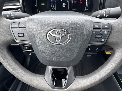 Certified 2025 Toyota Camry LE image 23