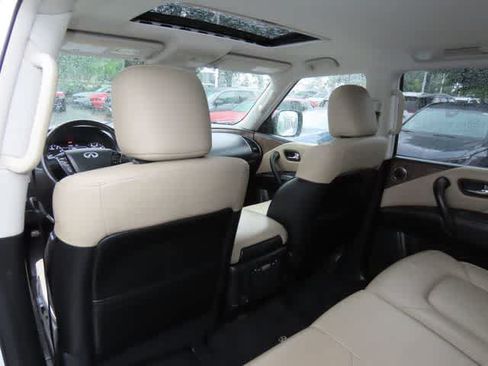 Used 2021 INFINITI QX80 Premium Select w/ All-Season Package AWD/4WD image 15