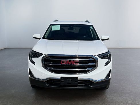 Used 2020 GMC Terrain SLT w/ Preferred Package AWD/4WD image 2