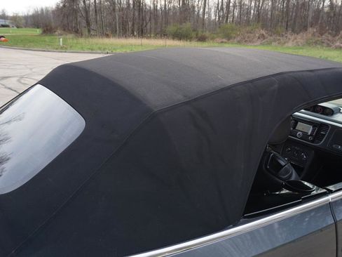 Used 2014 Volkswagen Beetle R-Line image 33