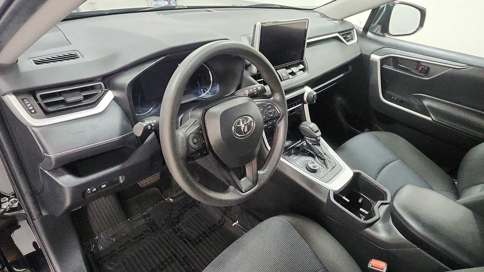 Certified 2024 Toyota RAV4 LE AWD/4WD image 12