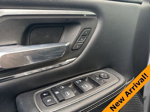 Used 2024 RAM 1500 Laramie image 11