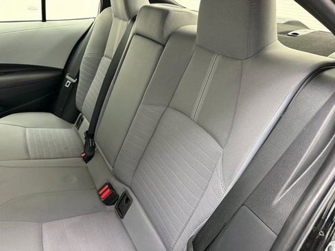 Used 2024 Toyota Corolla SE image 34