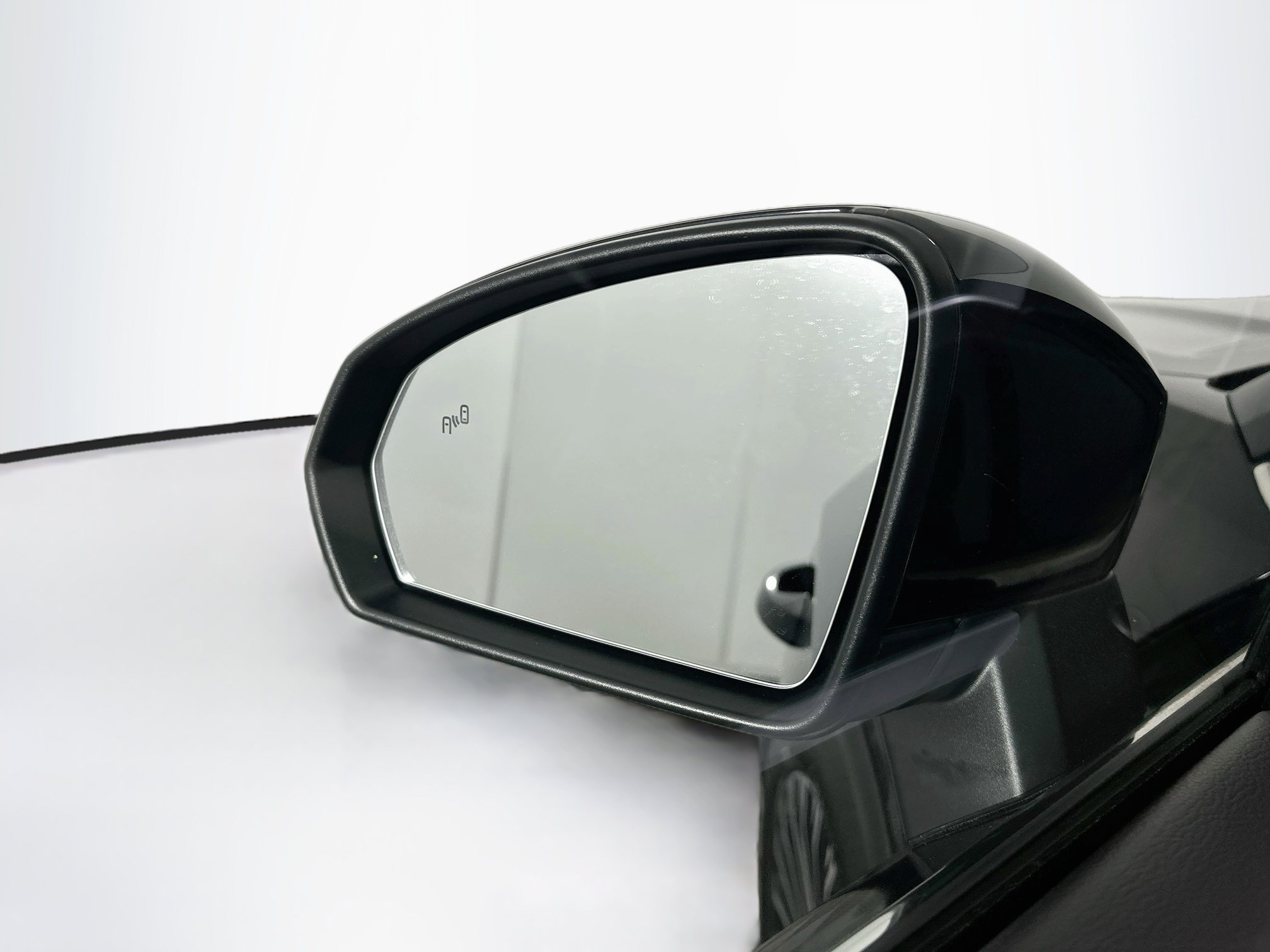 Used 2025 Volkswagen Taos SE FWD image 16