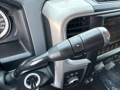 Used 2016 RAM 3500 SLT w/ Cold Weather Group AWD/4WD image 21