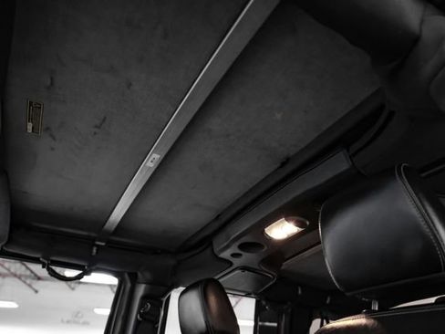 Used 2016 Jeep Wrangler Unlimited Rubicon w/ Connectivity Group image 24