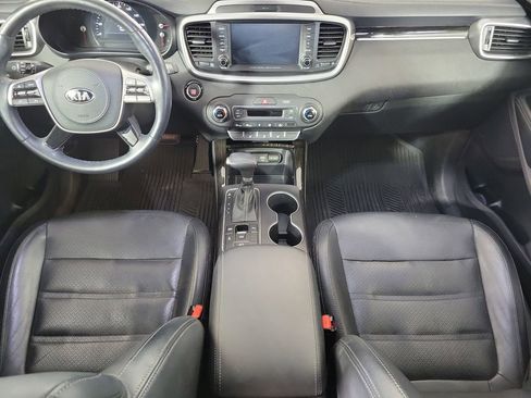 Used 2019 Kia Sorento EX w/ EX Touring Package AWD/4WD image 13