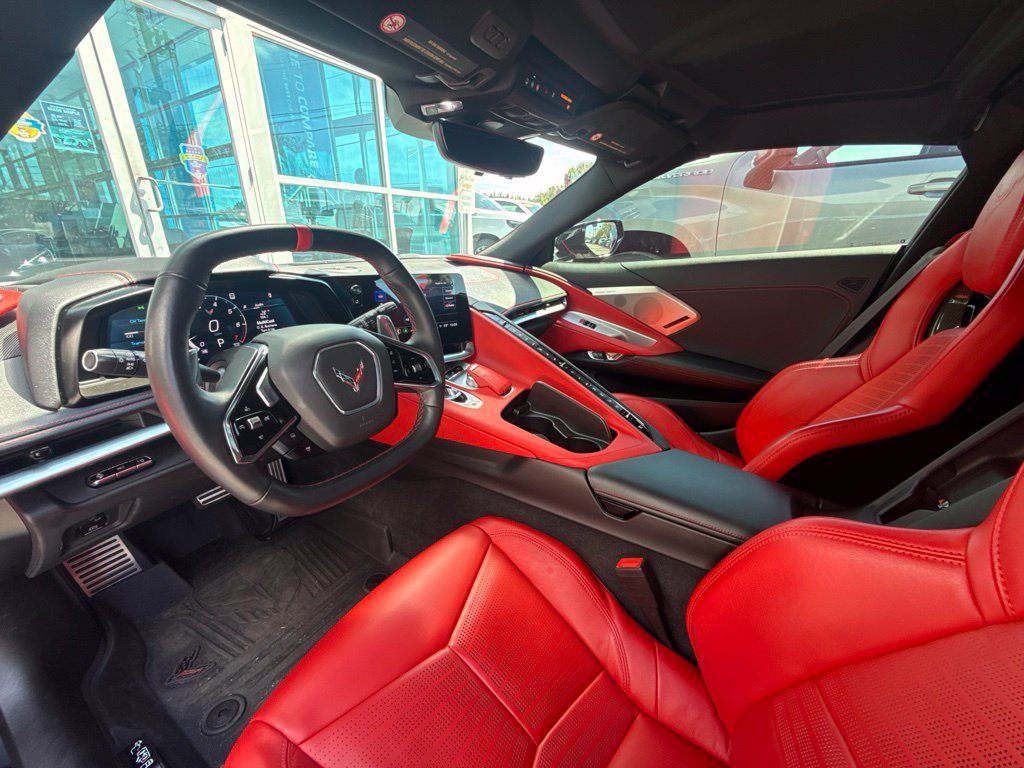 Used 2022 Chevrolet Corvette Stingray Preferred Cpe w/ Z51 Performance Package RWD image 7