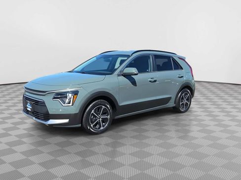 Used 2023 Kia Niro EX FWD image 4