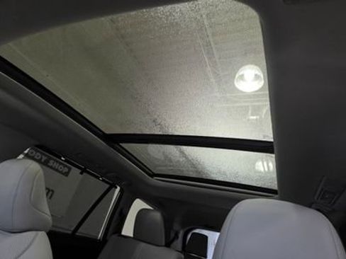 Used 2024 Toyota Grand Highlander Limited image 23